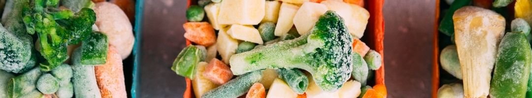 Tiefgekühlter Brokkoli, Erbesen, Möhren und Kartoffeln