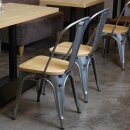 Bolero Bistro Stühle Aus Verzinktem Stahl Mit Holzsitz 4 Stück