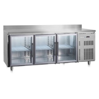 Marecos Softline Edelstahl Kühltisch 700mm tief mit 3 Glastüren und Aufkantung
