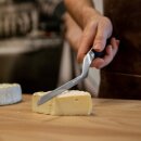 Boska Käsemesser für Weichkäse schwarzer Griff 14cm